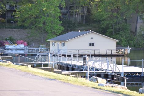 Boat Stations and Rest House in Lake Avalon Park