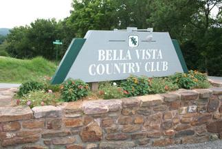 Bella Vista Country Club Golf Course, Entry