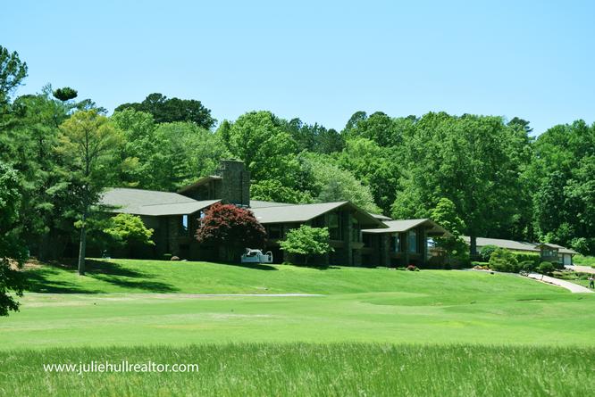 Huts at Country Club Golf Course